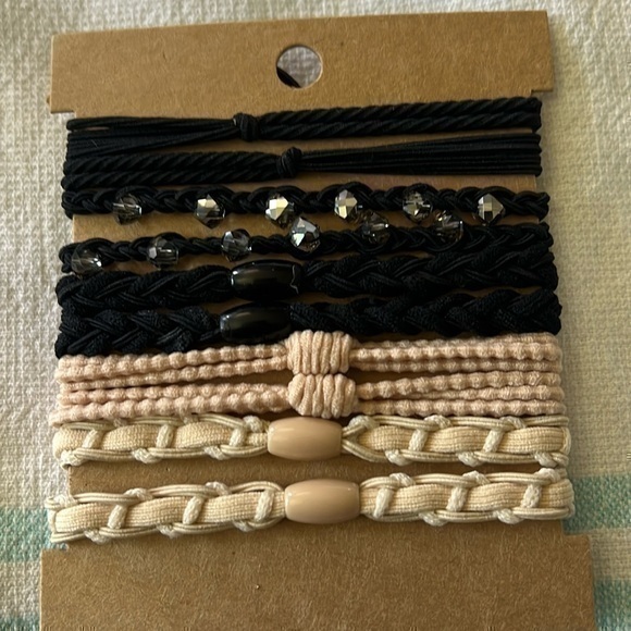 Accessories - Hair accessories/bracelets-AB1